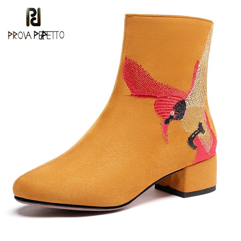 

Suede Suede Bird Hand-embroidered Fashion Boots Round Toe Mid-heel Color-blocking Side Zipper Square Heel Casual Short Boots