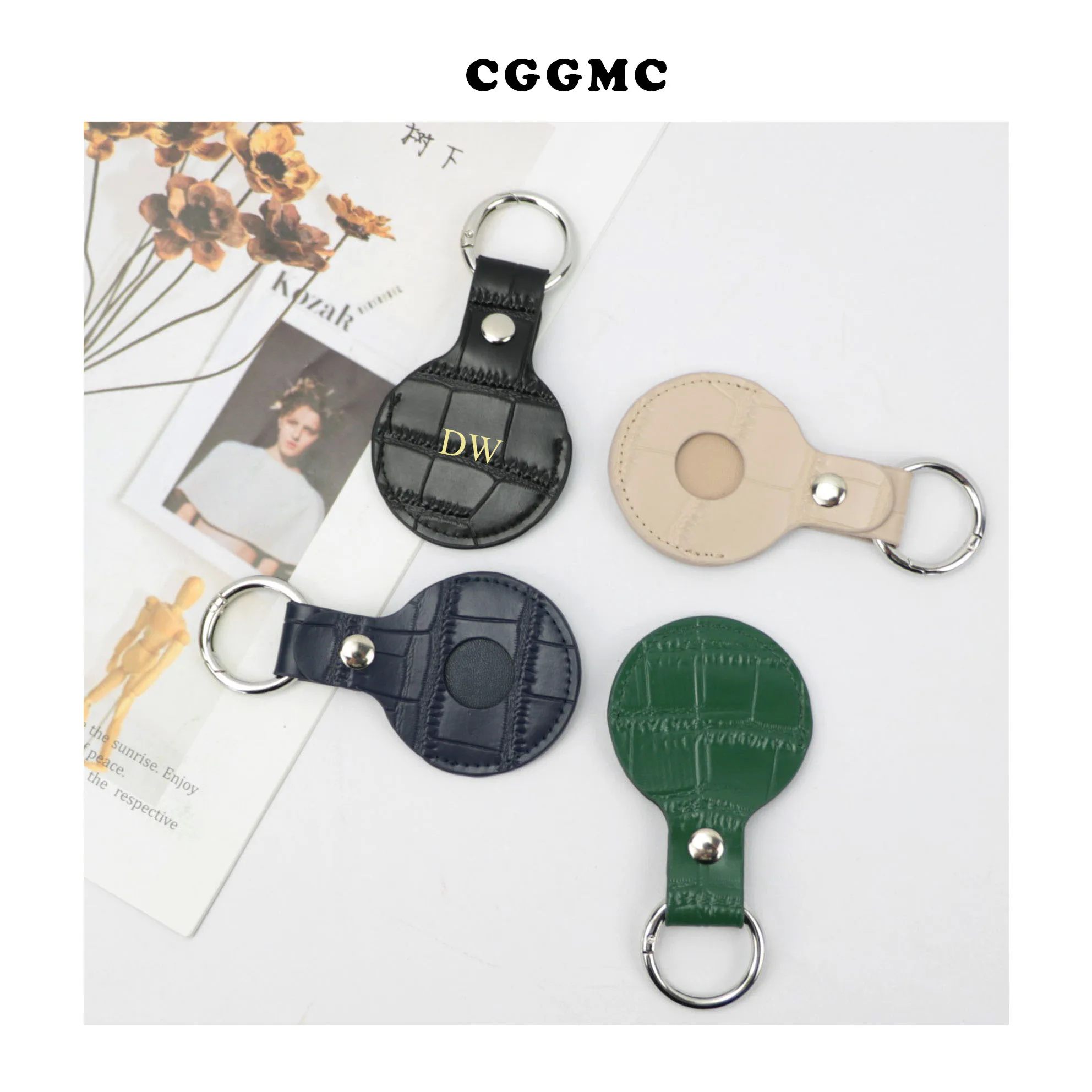 

Free DIY Customized Tracking Device Case For Apple Airtags Protective PU Leather Anti-lost Cover with Ring