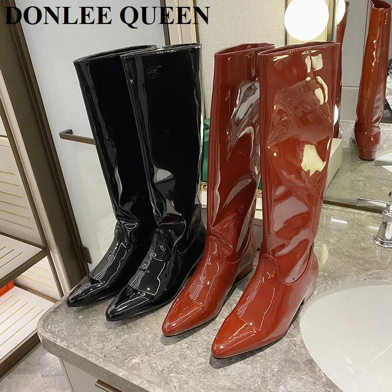 

Фирменный дизайн; Женские сапоги до колена из лакированной искусственной кожи; Сапоги с острым носком; Женские высокие сапоги на низком каб...