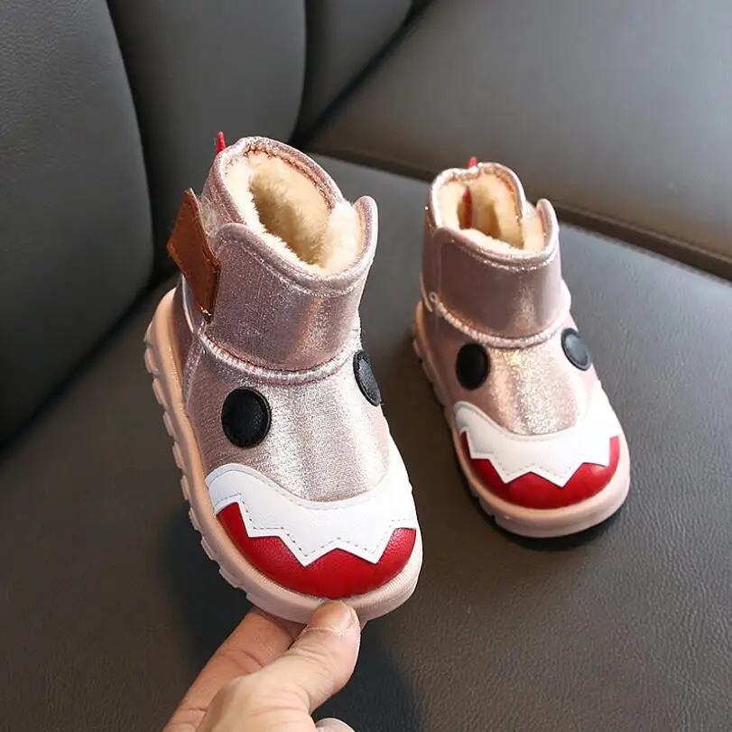 Осенне зимние детские ботинки с милым рисунком короткие детская обувь для