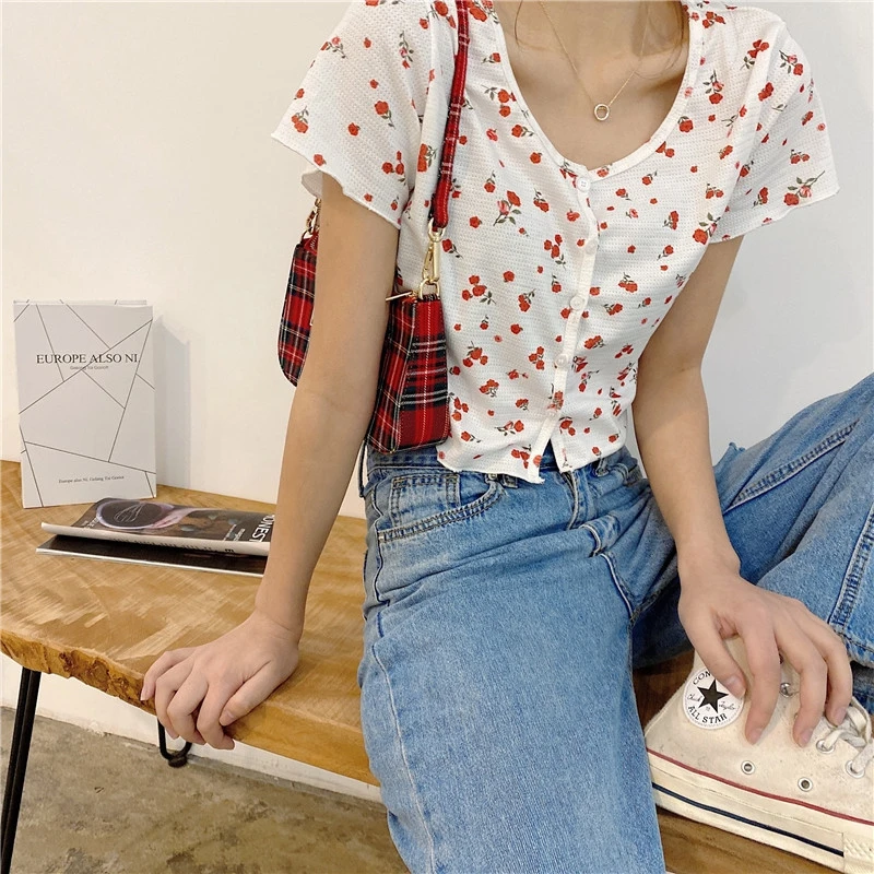 

Summer Short Sleeve Shirts Women Printed Floral Cropped Tops Shirts Female Plus Size Single-Breasted Flower Street Wear Blusa