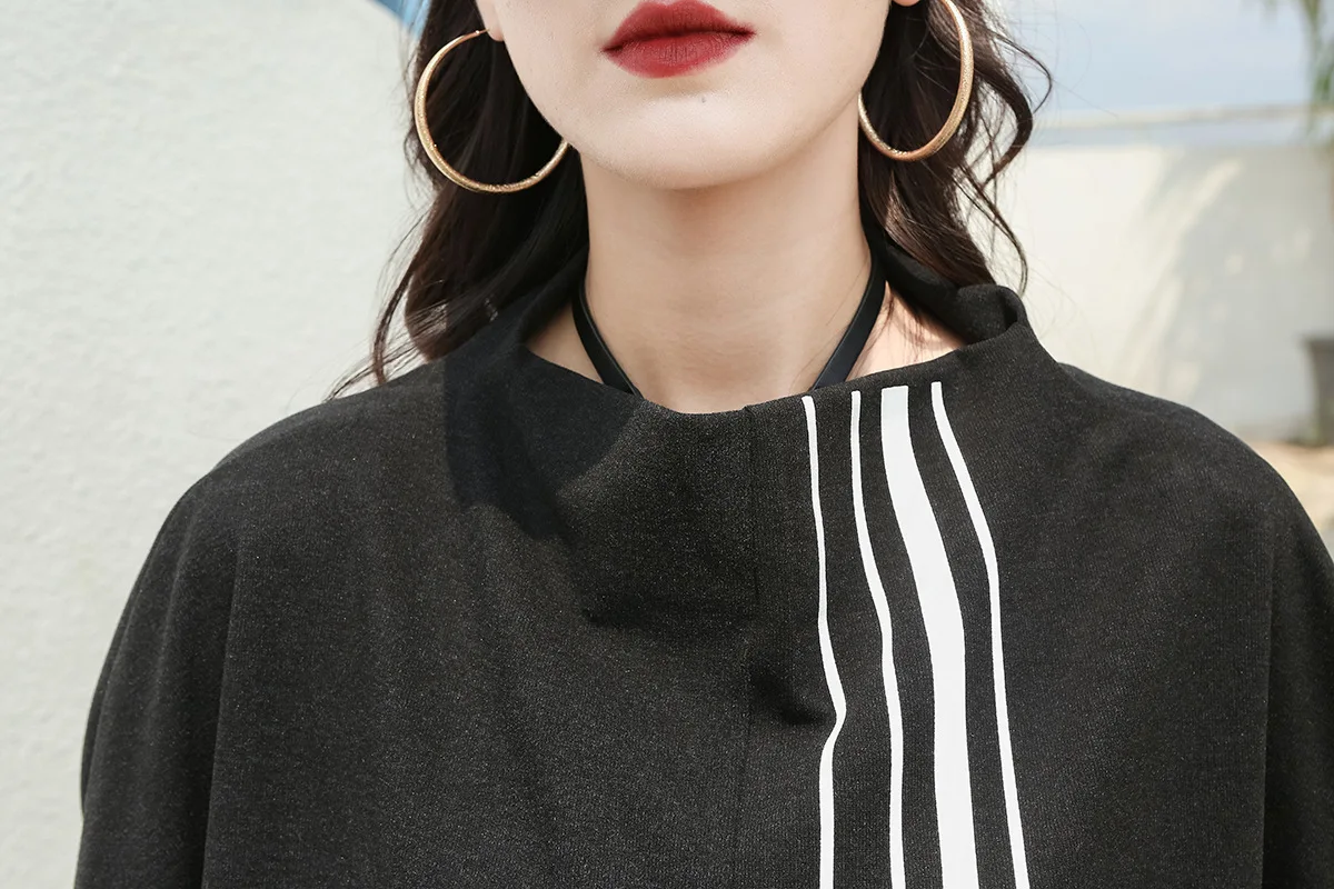 

Collar stripes loose large-size long-sleeved armsuits A491