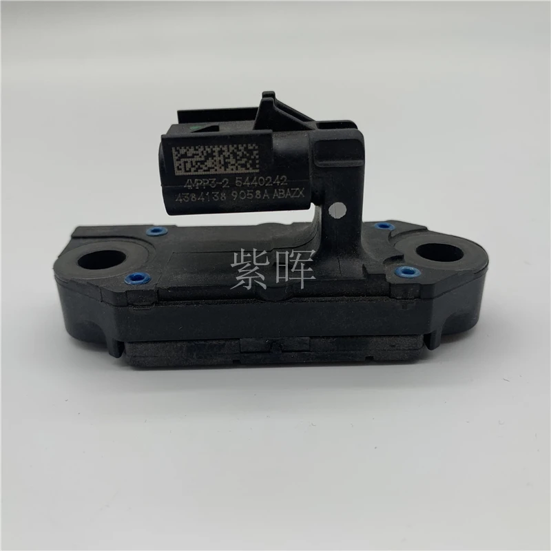 Датчик дифференциального давления для тяжелых грузовиков Euro 6 4384138 1892277 4MPP12-1 4MPP3-2