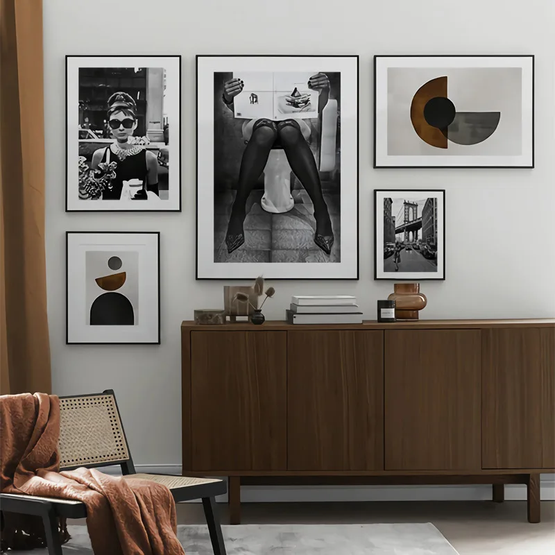 

European and American Black and White Architectural Geometric Posters Female Home Decoration Sofa Living Room Bedroom Paintings