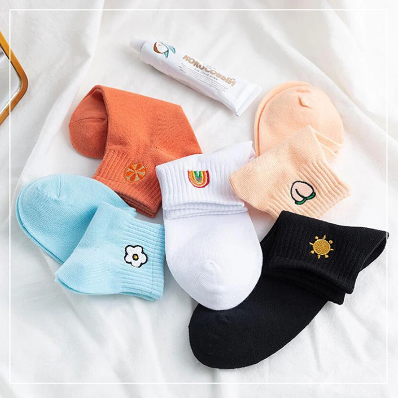 

Spring and Summer New Embroidered Women Socks, Cute Cartoon Peach Rainbow Flower Sun Pattern Short Mouth Breathable Fashion Sock