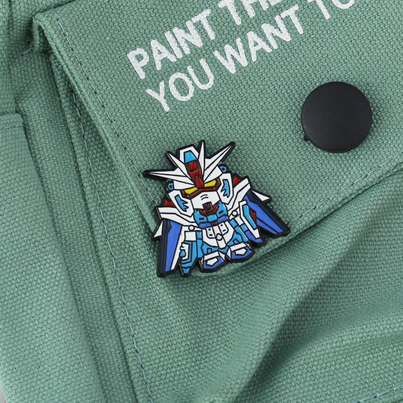 Брошь из металлического сплава с изображением героев мультфильмов