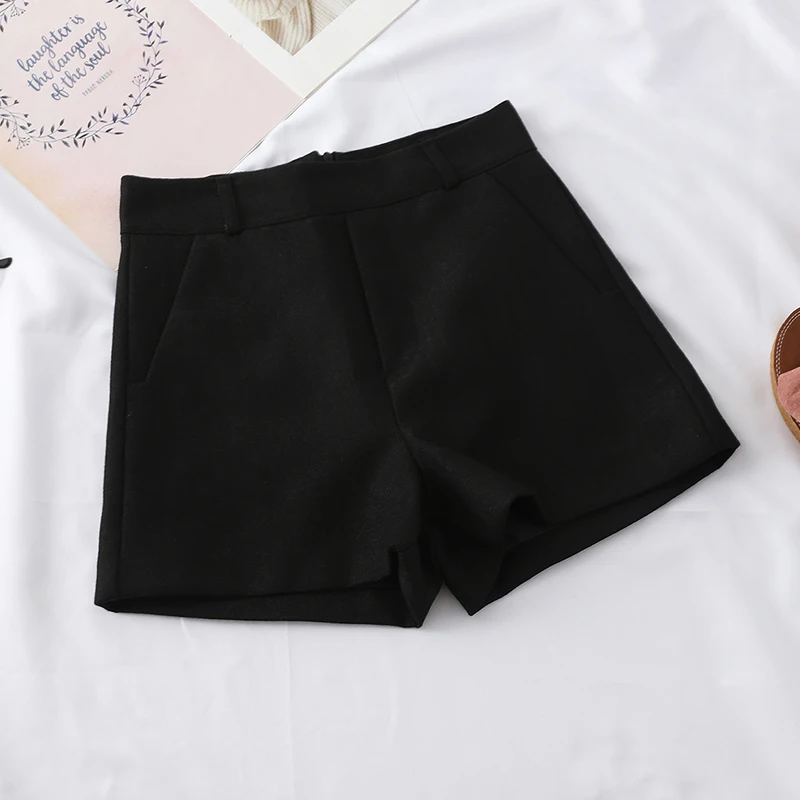 Женские шерстяные шорты Heliar повседневные широкие с высокой талией и карманами