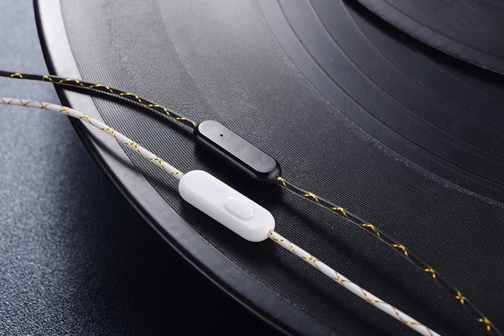 RUKZ DT6 двойной динамический динамик HiFi наушники с микрофоном для смартфонов