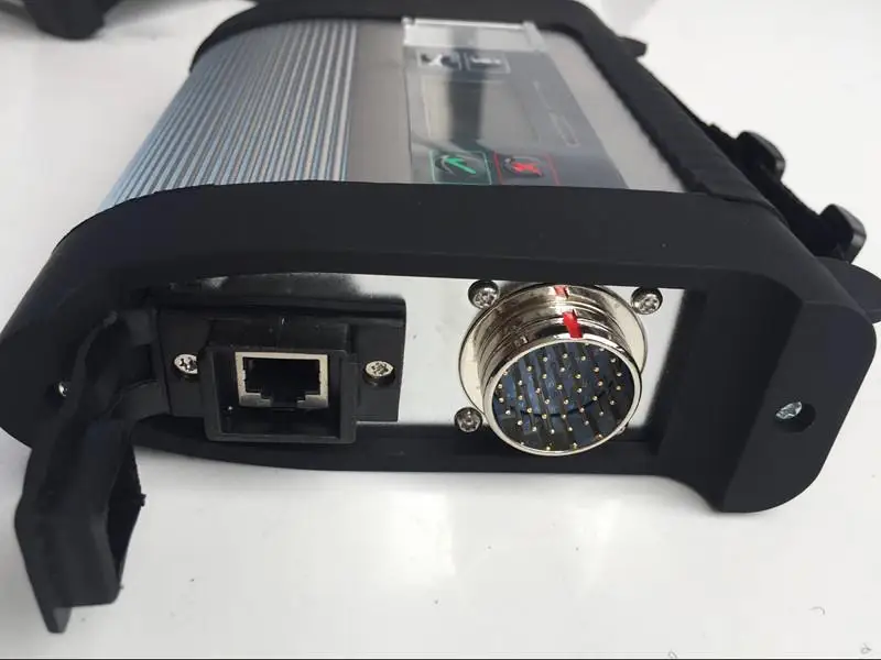 Полный чип MB C4 SD Connect Compact 4 V2021.03 HDD Star Diagnosis с фотографией ноутбука 4G toughbook для (12 В/24