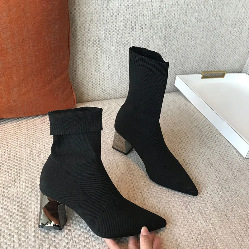 

Женские ботинки с острым носком, Черные ботильоны на высоком каблуке, модель A3897 на осень, 2021