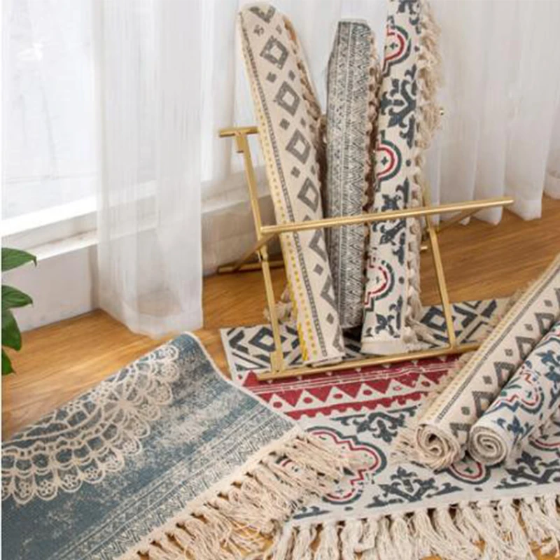 

Retro Bohemian Hand Woven Cotton Linen Carpet Tassel Bedside Rug Geometric Floor Mat Living Room Bedroom Home Decoration