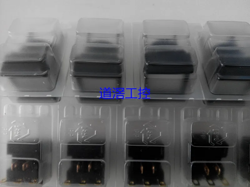 

Lighting the Lock Button Switch A165L-JWA-24D-2 (Inventory)