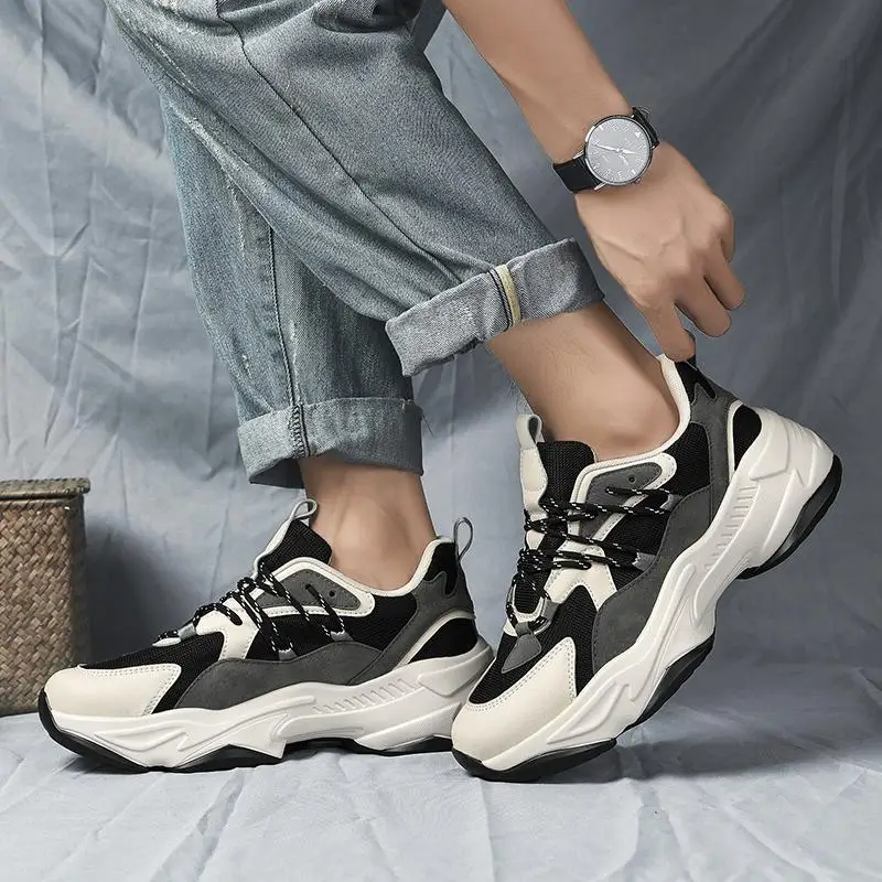 

Fashion Korean Version Men's Running Shoes Explosion Reflective Daddy Shoes Microfiber Breathable Flying Woven Shoes Tide Shoes