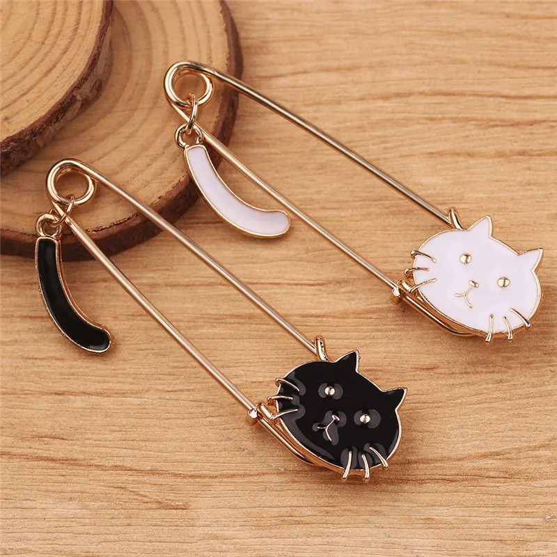 Стильная футболка с изображением персонажей видеоигр черный белый цвет котенка