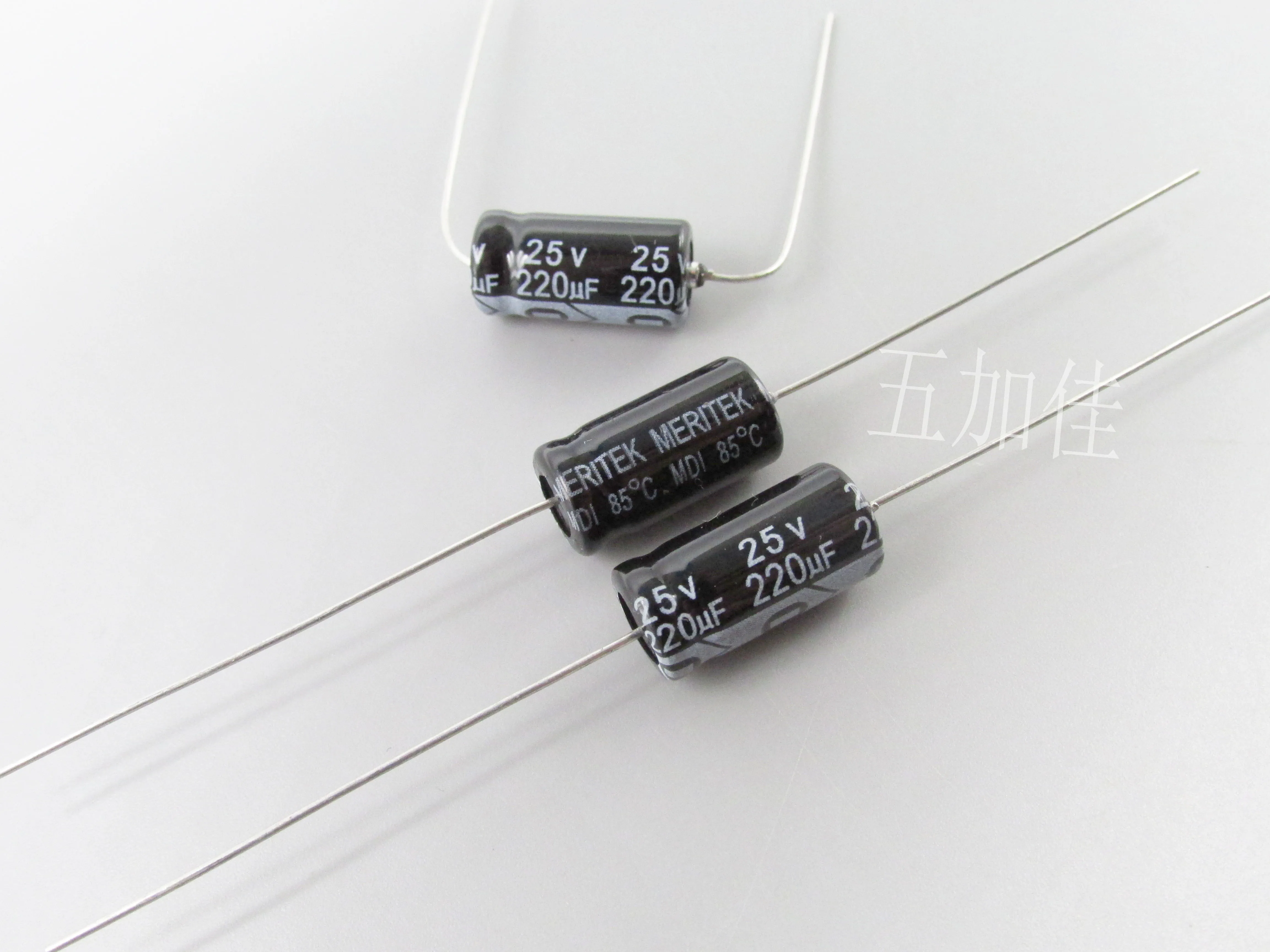 

Original New 100% RT25V221M8X16 25V220UF 85 degree 8X16 axial small aluminum electrolytic capacitor (Inductor)