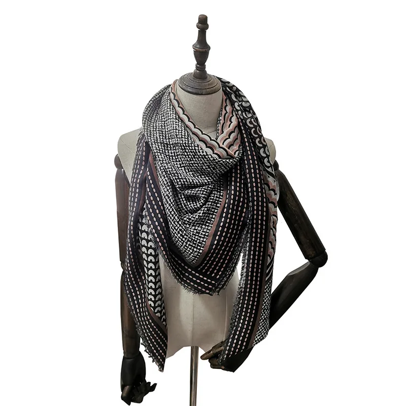 

Winter Warm New Style Cotton Linen Ultra Large Square Towel Geometric Scarf Women's Cape