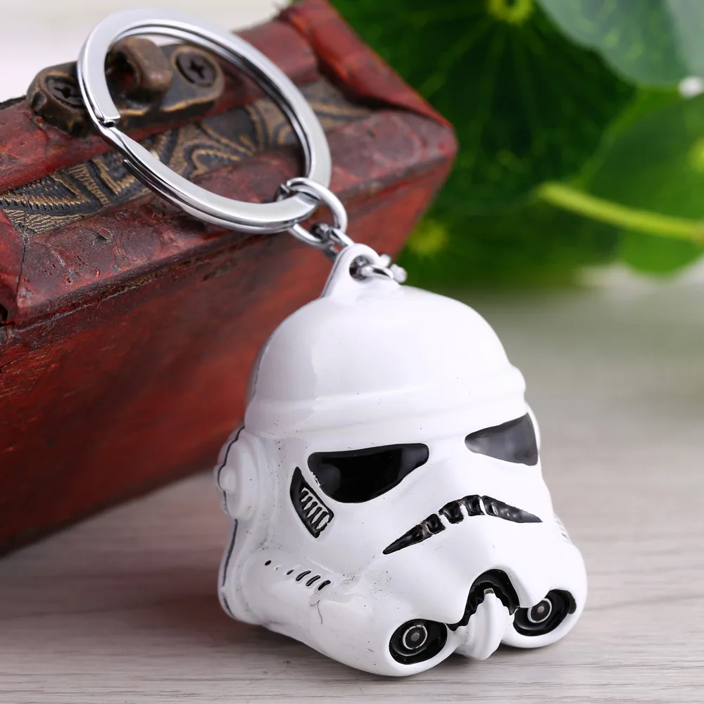 

New Movie Peripheral KeyChains Star Wars Darth Vader Helmet White Solid Seiko Keyring Head 3d Key Chain Pendant Gift Man