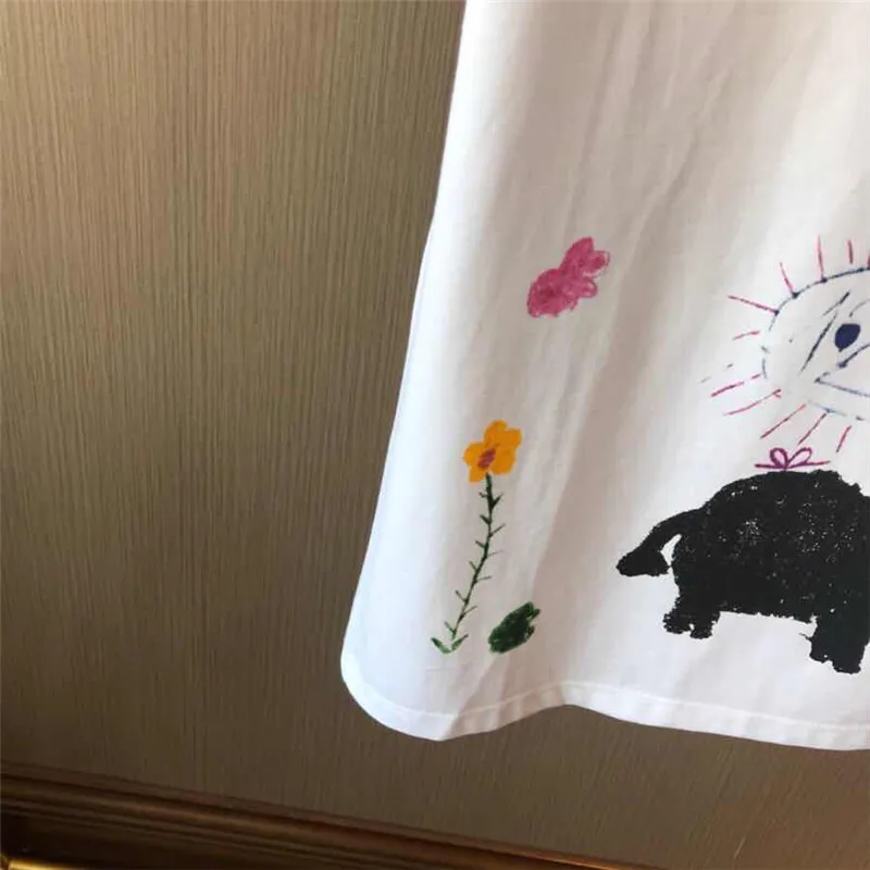 

Hip Hop T Shirt Best Quality Street Graffiti Tees Men Women Colorful Cartoon T-shirts The Elephant The Letter Lovely Printing