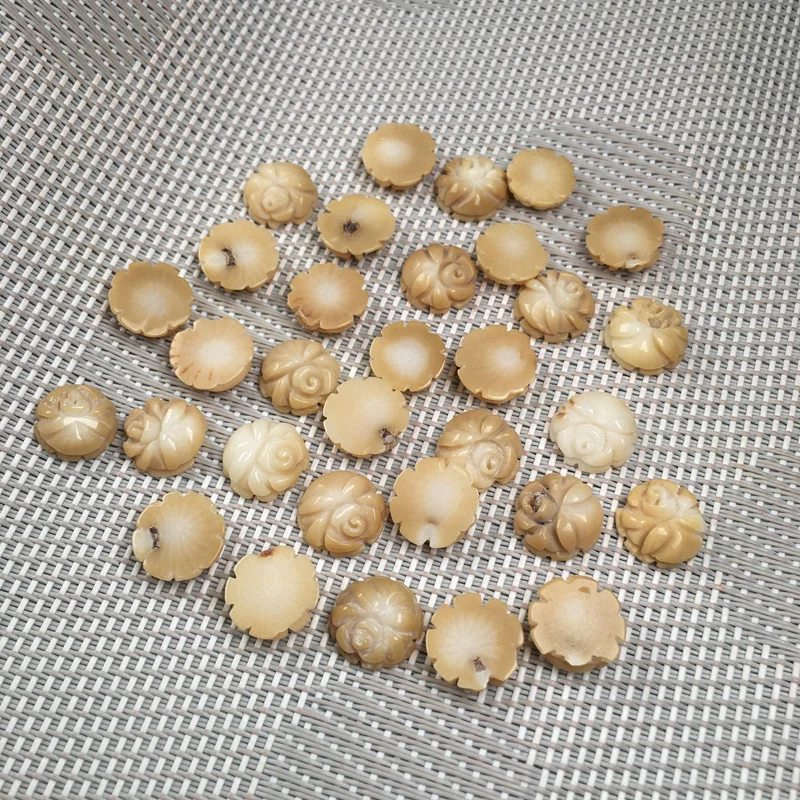 Бусины коралловые резные в форме пуговиц 10 мм 5 шт.|Бусины| |