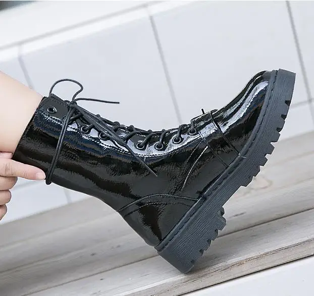 Женские зимние ботинки Модные ботильоны с квадратным каблуком спереди на молнии