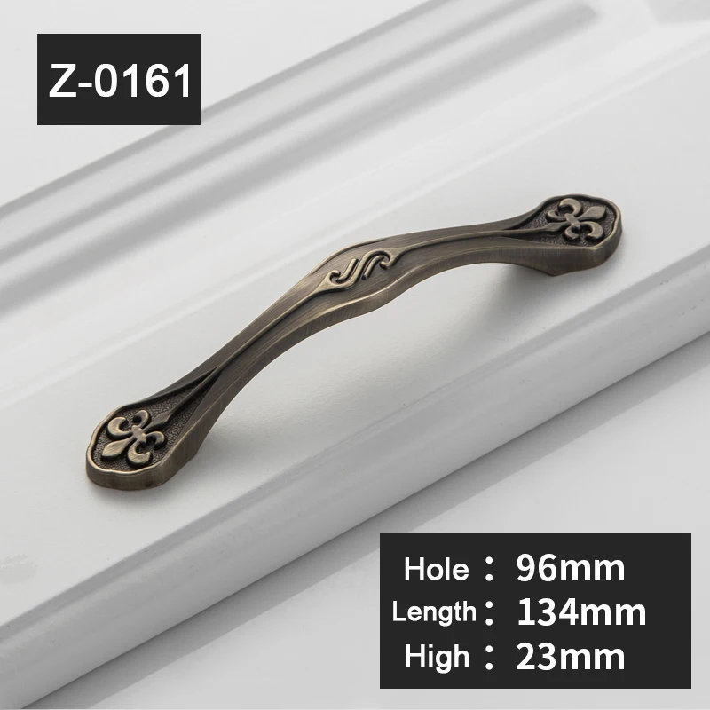 Металлический ящик тянет античные дверные ручки и винтажные кухонные для мебели