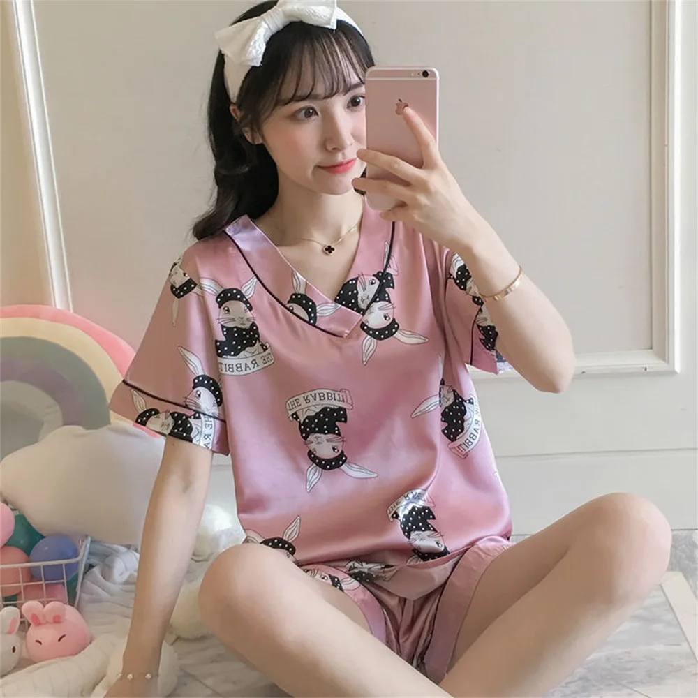 Summer Pajamas Loungewear Women Printed Pineapple Heart White V-neck Pure Silk Sleepwear 2 Piece Pajama Set Home Wear Shorts