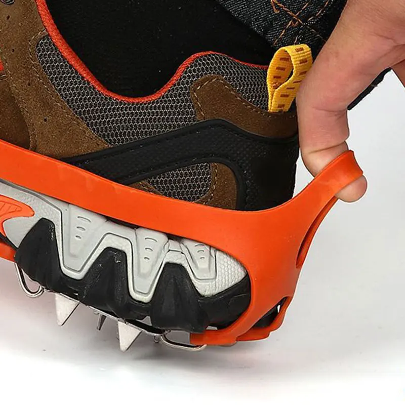 

Anti-Slip Crampons Shoe Cover Manganese Steel Chains for Boots Shoes Men Women FK88