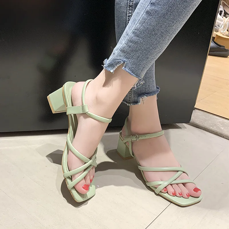 

Fashion Womens Shoes 2021 Med Buckle Strap Clear Heels Chunky Sandals Open Toe Suit Female Beige Luxury Medium New Summer Block