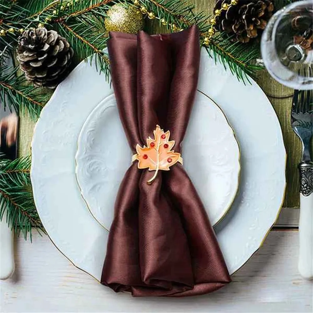 

Holidays Metal Holders Dinner Party Wedding Christmas Desktop Decoration Exquisite Maple Leaf Napkin Ring Kitchen Supplies