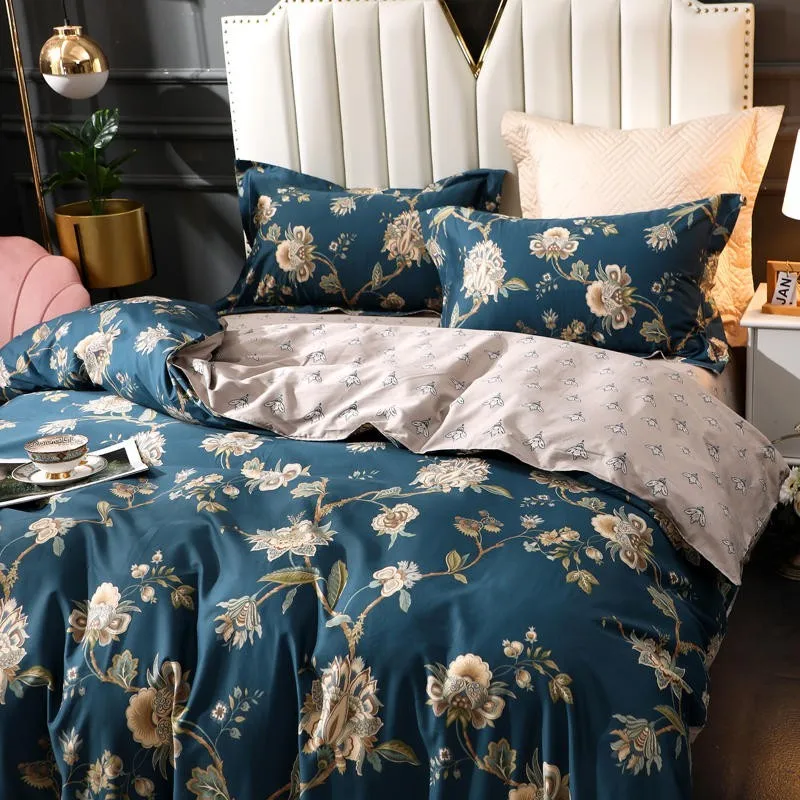 

4Pcs Duvet Cover Set 100%Egyptian Cotton Queen King Paisley Floral Bedding Set Duvet Cover with Zipper Ties Bed Sheet Pillowcase