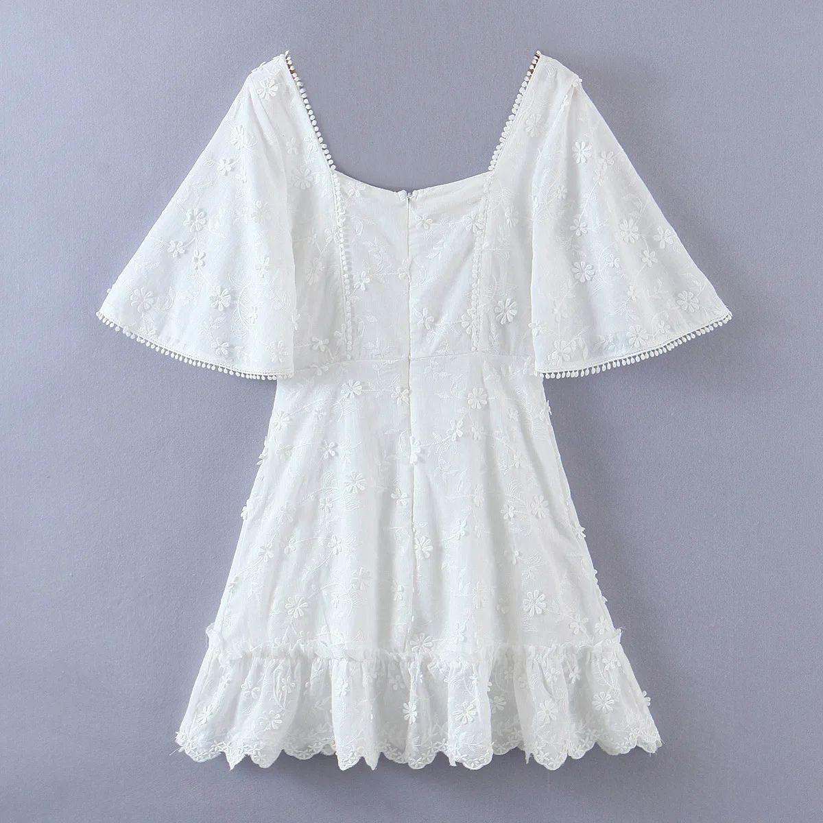 

Boho Embroidery White Mini Dress Women Flare Sleeve Square Neck Sexy Dresses Ladies Summer Bohemian Beach Vestidos Mujer Robe