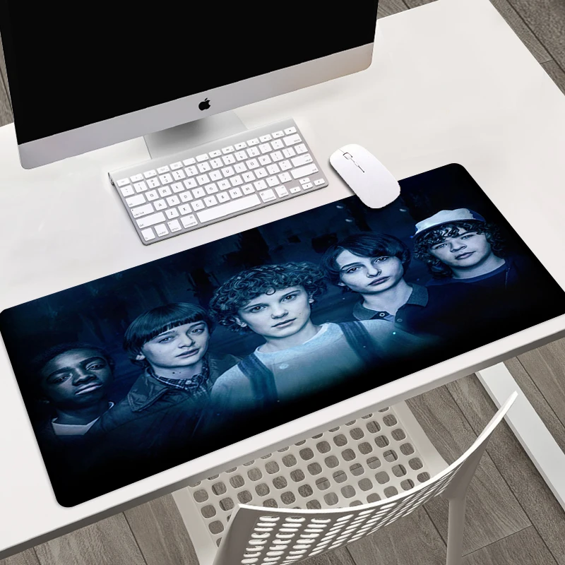

Boy Gift Pad Stranger Things TV Unique Desktop Pad Game Mousepad Large Extended Mause Pad Rubber Non-slip Keyboards Table Mats