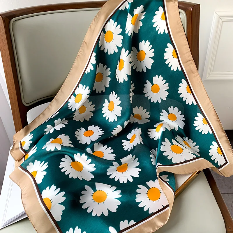 

2021 New Designer Small Silk Scarf Houndstooth Dot Floral Print Square Scarves Female Bandana Foulard Lady Headband Hijab Shawls