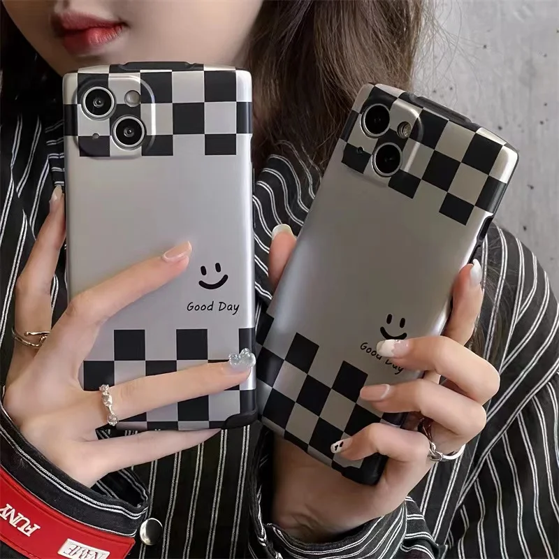 

Smiley Face Plaid For iPhone 13 12 11Pro Max Phone Case Anti-fall Creative Back Cover For Xr Xs Max 7 8Plus