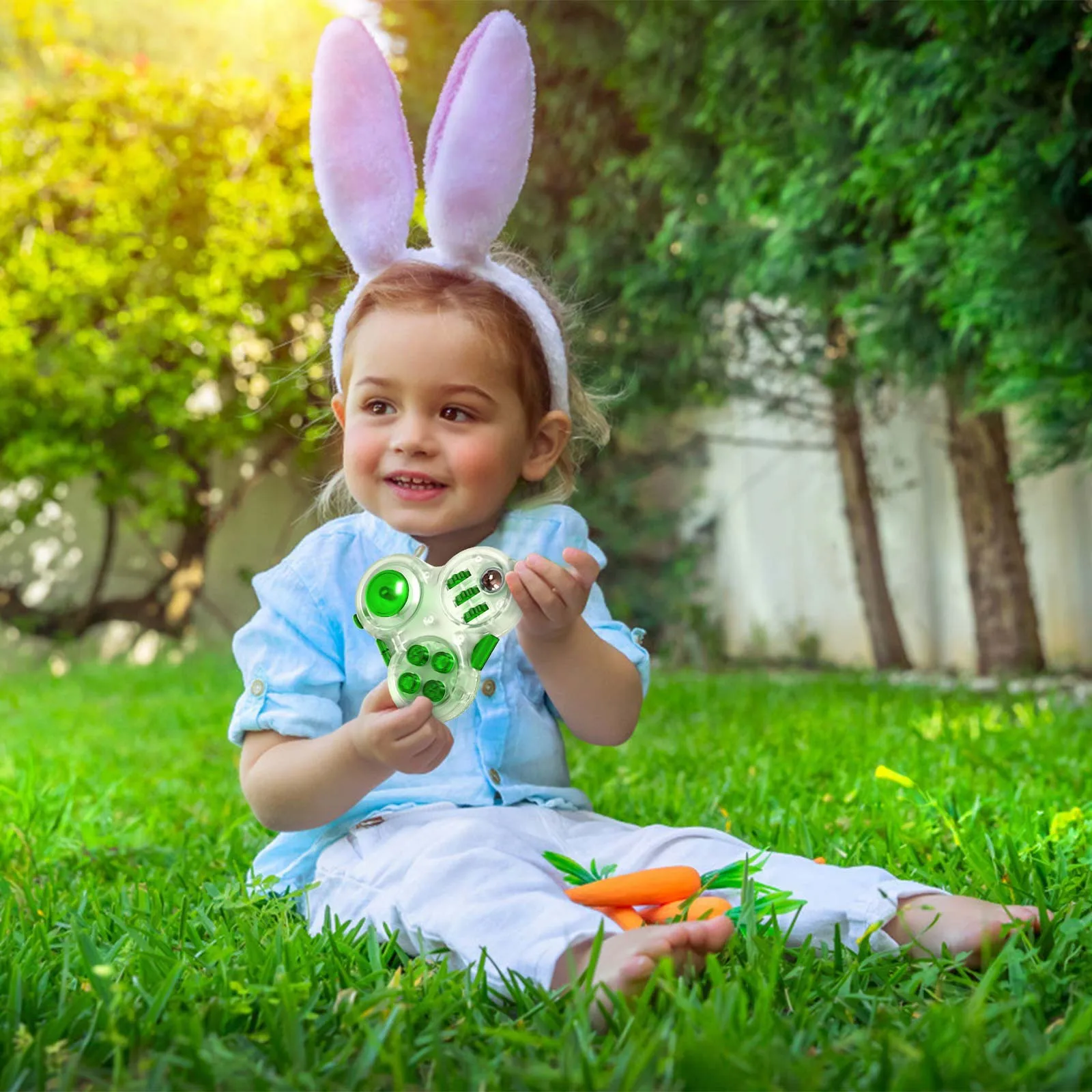 

Decompression Gamepad Is Used To Relieve The Stress And Anxiety Of Children