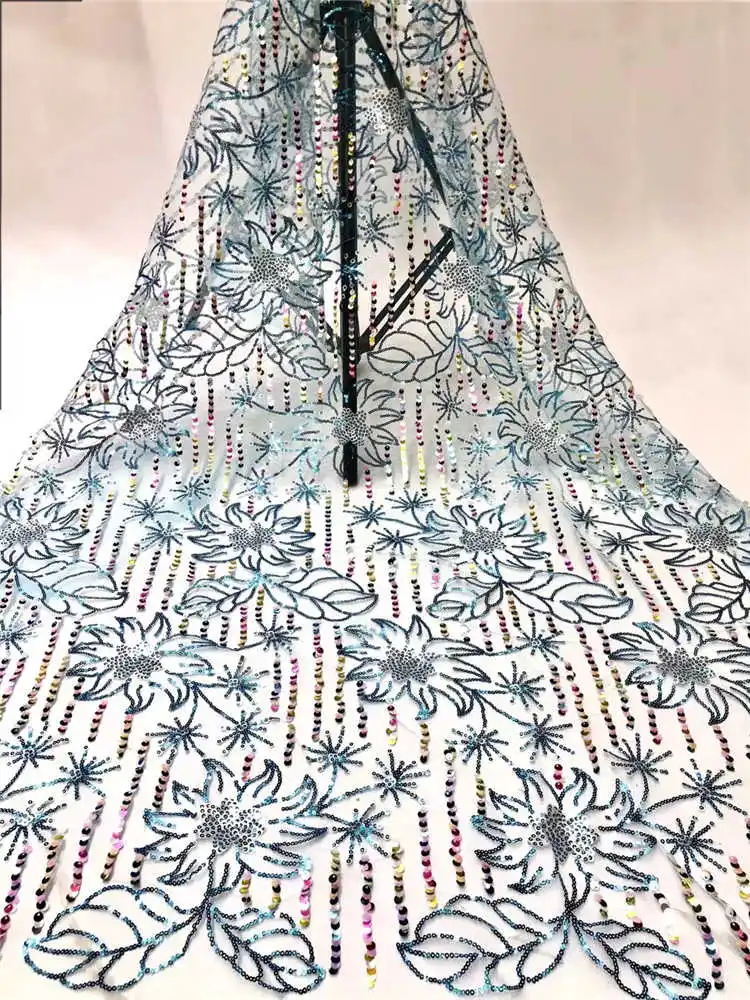 

2020Latest Nigerian Lace Fabric Luxury Embroidery sequins lace African lace Fabric For Wedding Dresses