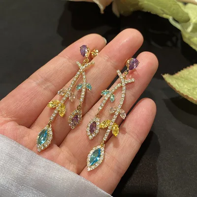 

Colorful Leaf Earrings For Women Fresh Earrings Travel And Holiday Style Simple Versatile Temperament 2021 The New Style Fashion