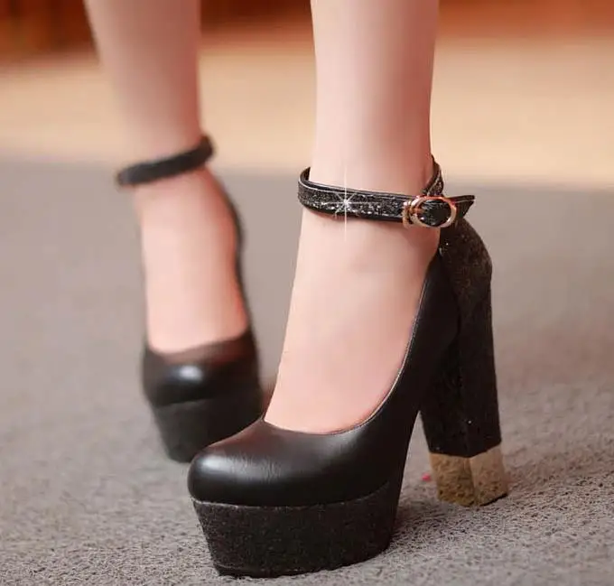 Белый Свадебная обувь Новинка На толстом каблуке свадебные туфли для подружки