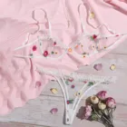 Пикантные женские комплект нижнего белья FlowersEmbroidery бюстгальтер стринги, одежда для сна с изображением стройной изящной девушки нижнее белье Для женщин пижамы размера плюс, белый цвет
