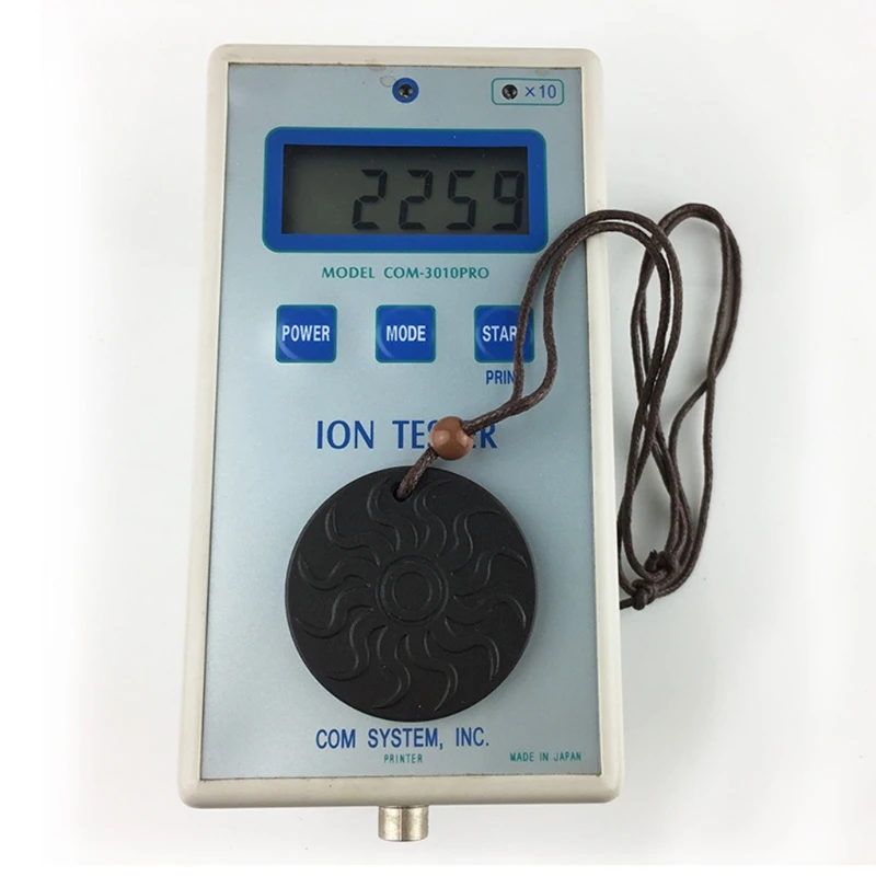 

Женское ожерелье с подвеской из натурального камня