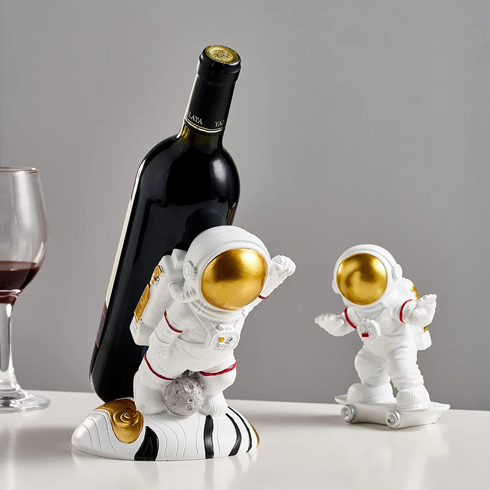 

Астронавт винный шкаф полимерный держатель для бутылки вина Рисунок Фигурки со шпилькой, креативный, ручная работа, Ресторан барная стойка ...