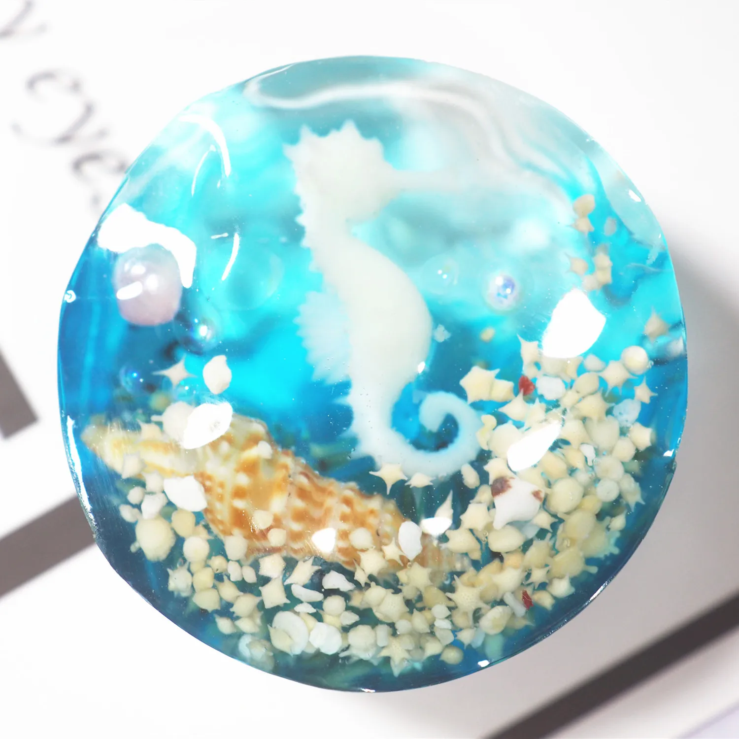 

Mini Jellyfish Model Resin Craft Fillers DIY Jewelry Making Supplies