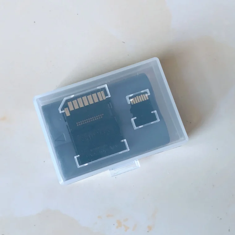 

50pcs Small / Large Size Lithium Battery Box Battery case Battery Protection Storage Box can put a variety of SLR Camera battery