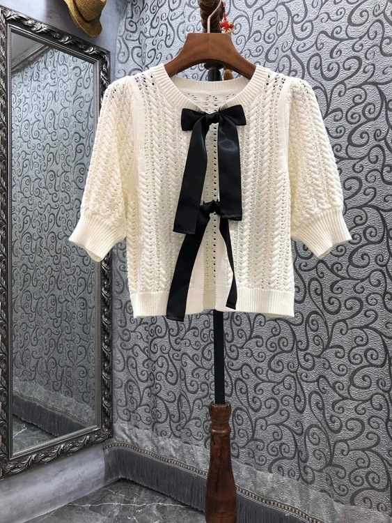 

2021 new women fashion round neck bowknot stitching decoration hollow sleeve sweater sweater 098
