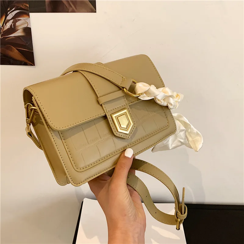 

High-quality Ladies One-shoulder Messenger Bag2021spring New Cute Girl Small Square Bag Korean Fashion Trendy Net Red Female Bag