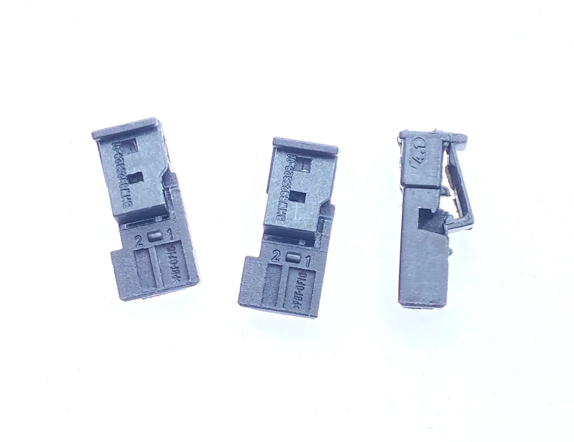 

for VW Magotan B8 Door atmosphere Light Plug Alto Horn mid range amplify cable 1-1718333-1 for porsche Cayenne Macan Panamera