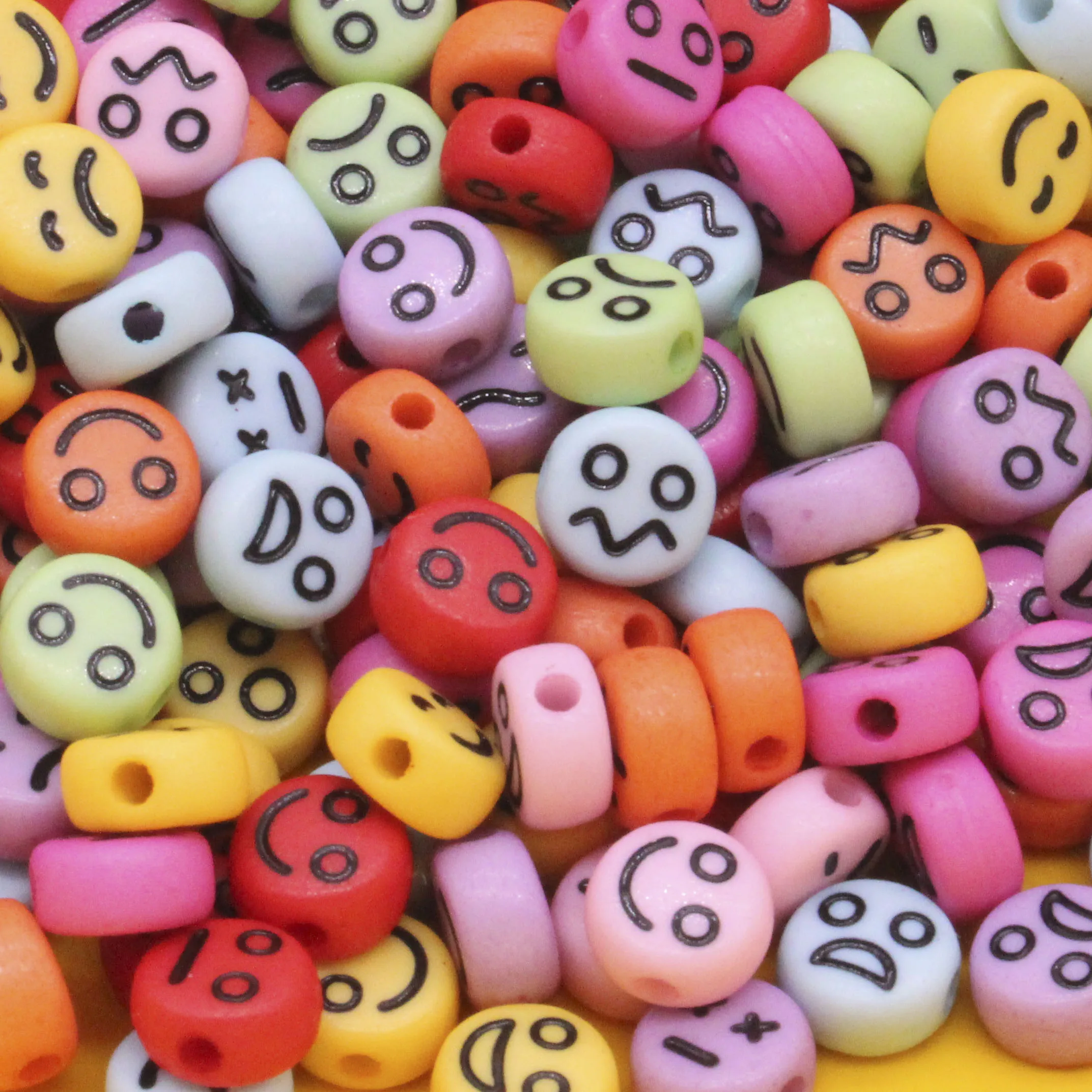 

100pcs 4x7mm Facial Expression Acrylic Beads DIY Bracelets Necklaces Earrings Jewelry Making
