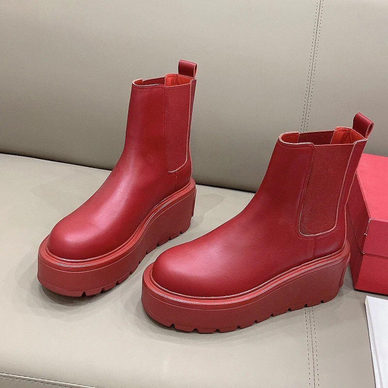 

Luxury Platform Women Boots Full Grain Leather High Boots Female Slip-on Round Toe Increase Shoes