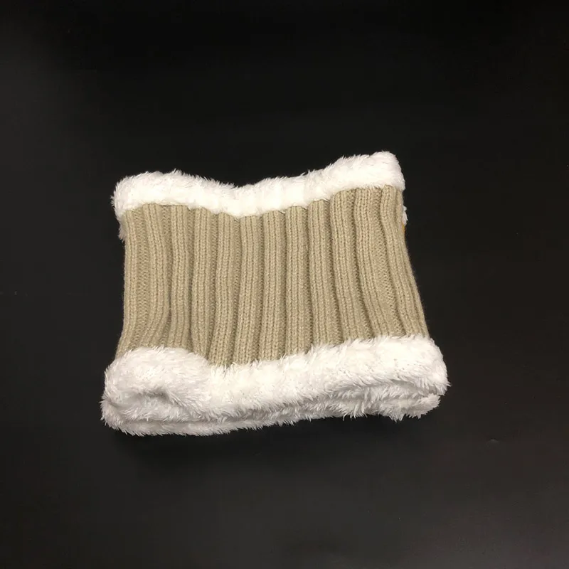khaki scarf Детские зимние шапки, модные вязаные шапки Skullies, Детские шапочки для мальчиков и девочек, шапки с помпоном из натурального меха енота, Комплект детских шапок и шарфов - Цвет: khaki scarf