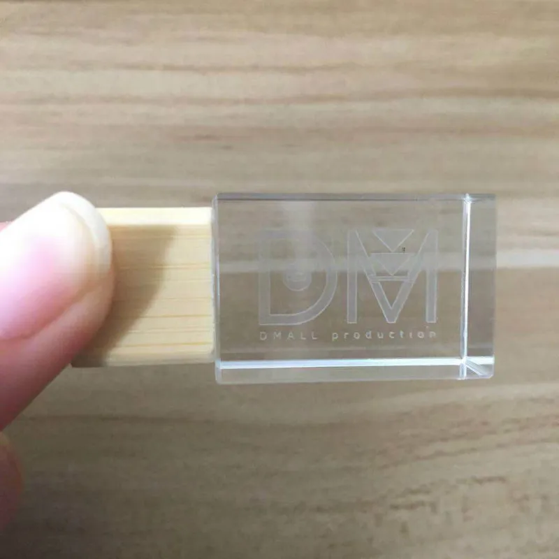 Красивый usb флеш-накопитель из бамбука и кристалла 32 ГБ высокоскоростной